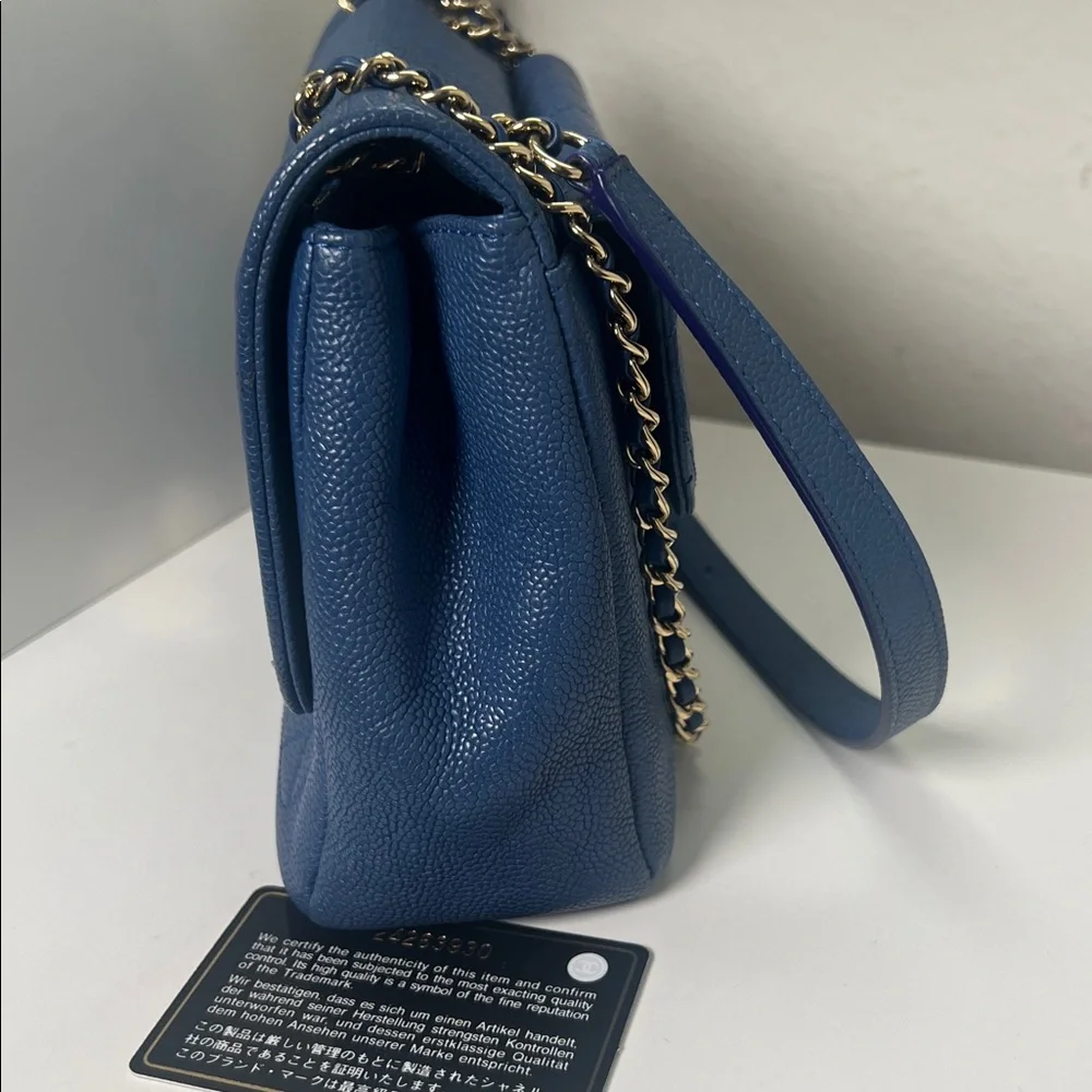 Chanel Data Center Back Pocket Flap Bag Caviar Medium